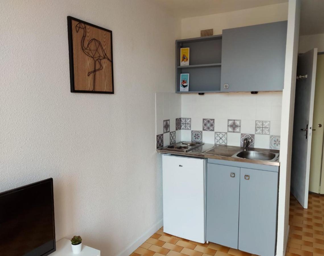 Coquet Studio Avec Belle Terrasse Apartment La Londe-les-Maures Exterior foto